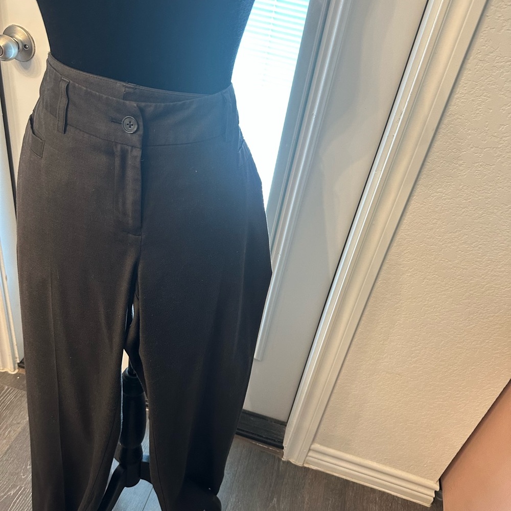 Black Trousers Sleek Stretchy Design